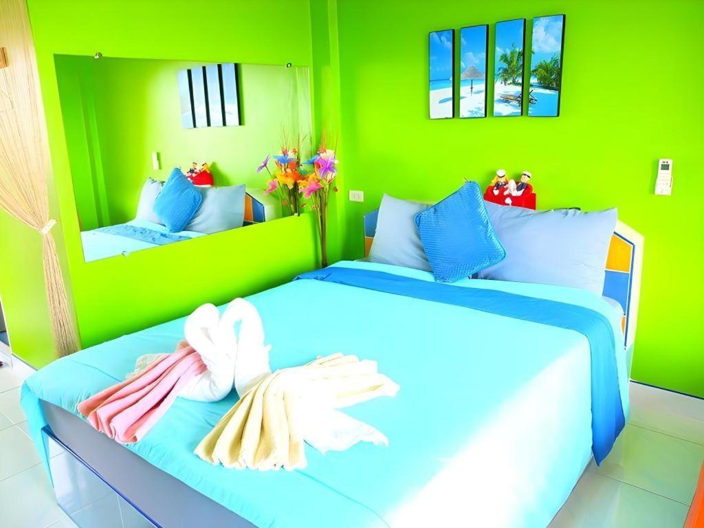 Baan Navy Kohlarn Pattaya