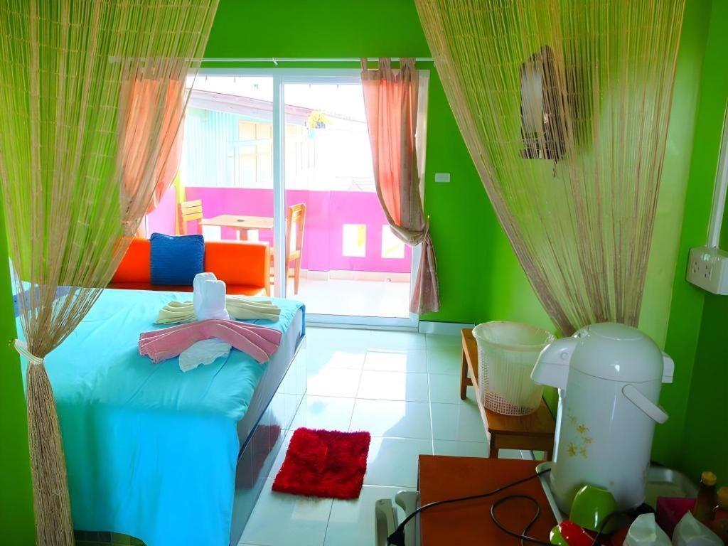 Baan Navy Kohlarn Hotel Pattaya